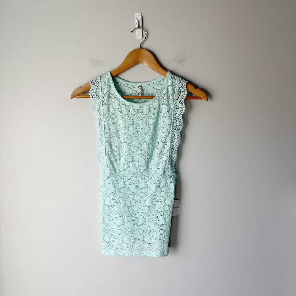 Free People Intimately Aqua Blue Lace Tank NWT - Picture 2 of 7